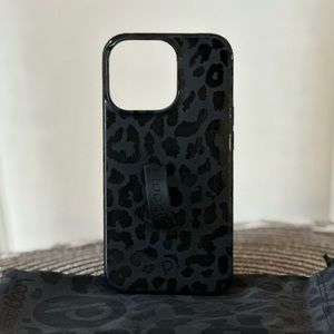 Loopy Midnight Leopard iPhone 13 Pro Case